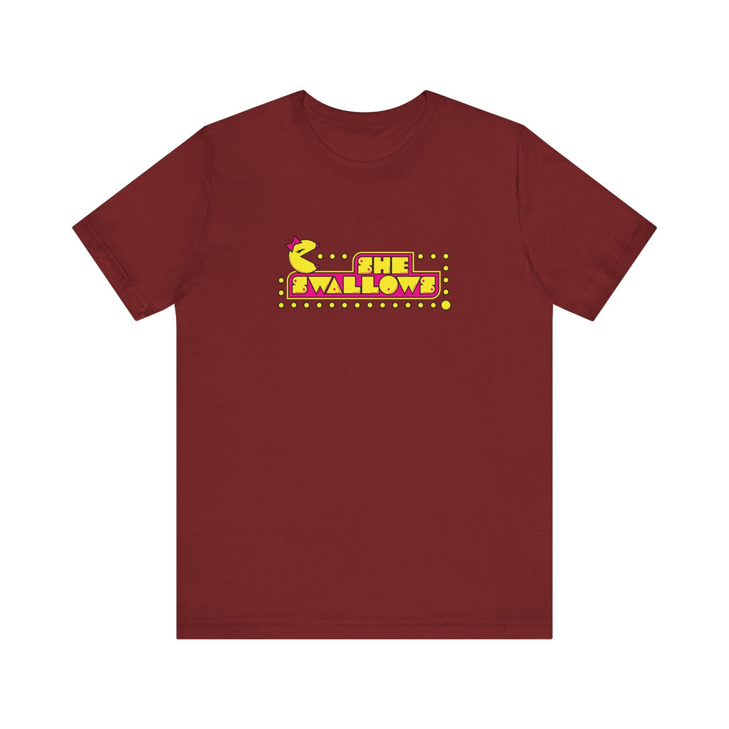 She Swallows - Men's T-Shirt