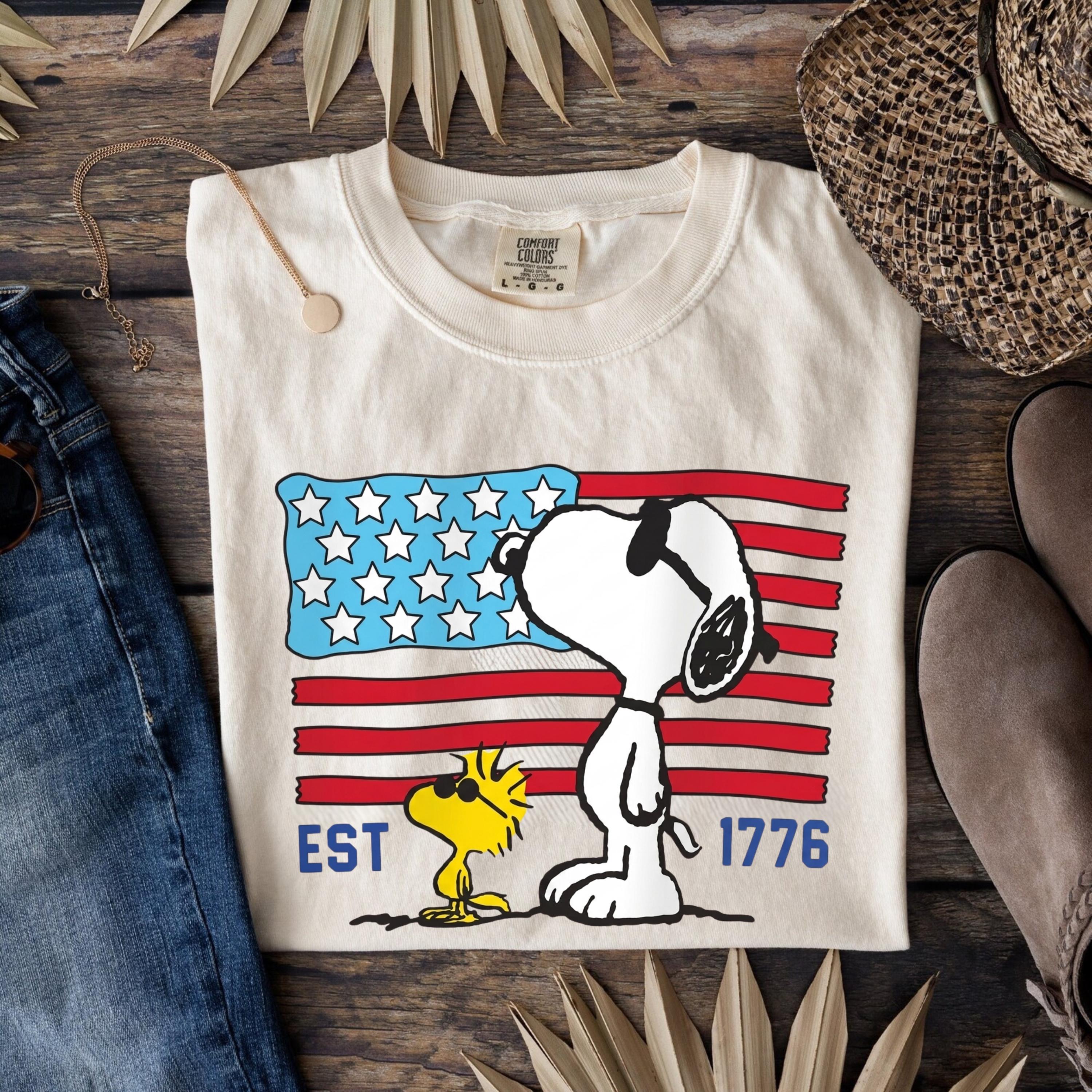 Comfort Colors America 250th Anniversary Patriotic Snoopy Tee 4th July Usa Flag Tee (4)