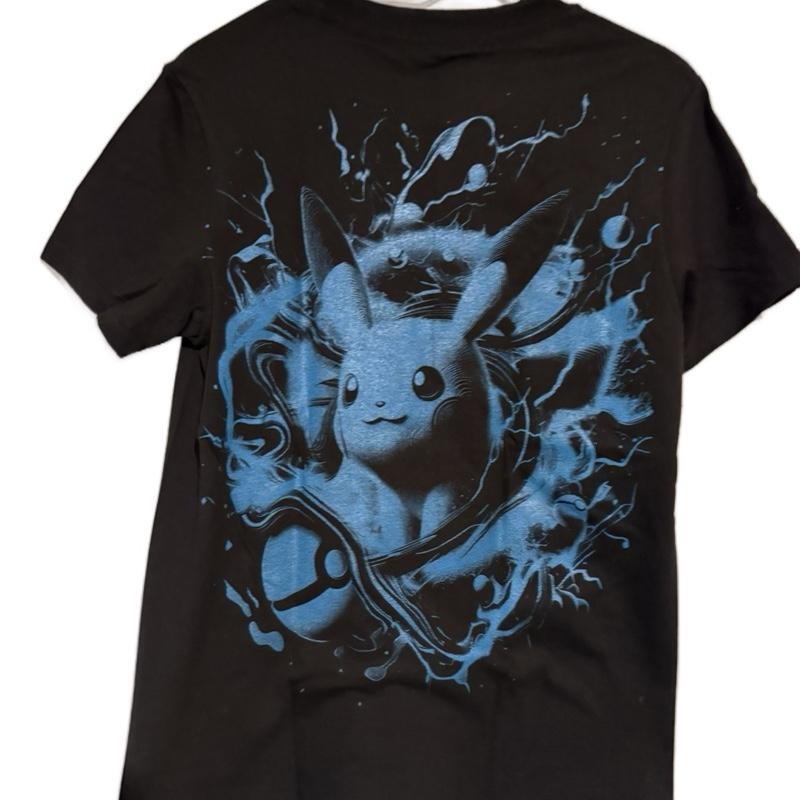 Amarillo T-shirt - Black Top with Character Design, Short Sleeve, Casual Style for Women