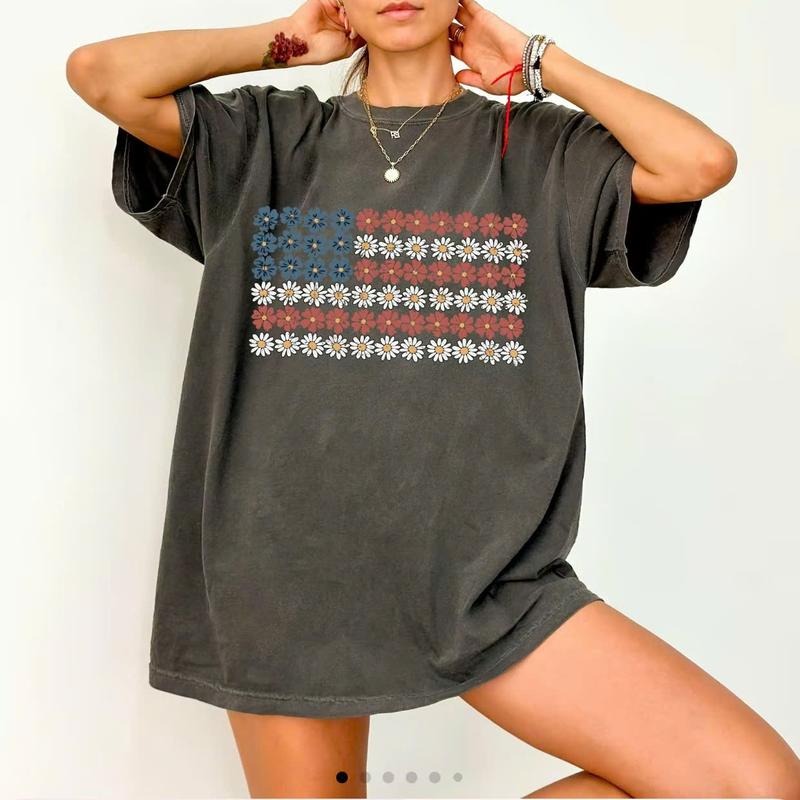 American Flag, Flowers, Red White Blue, Floral, Patriotic, Independence Day, 1776, USA, Women's Tee Tshirtstyle{n002}2...