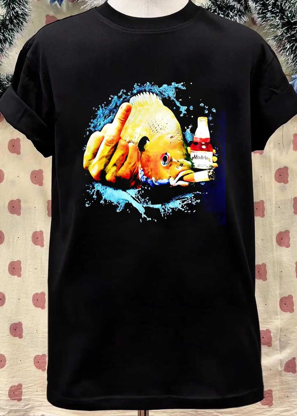 Angry Fish Giving The Finger Smoking Cigar Drinking Modelo T-Shirt