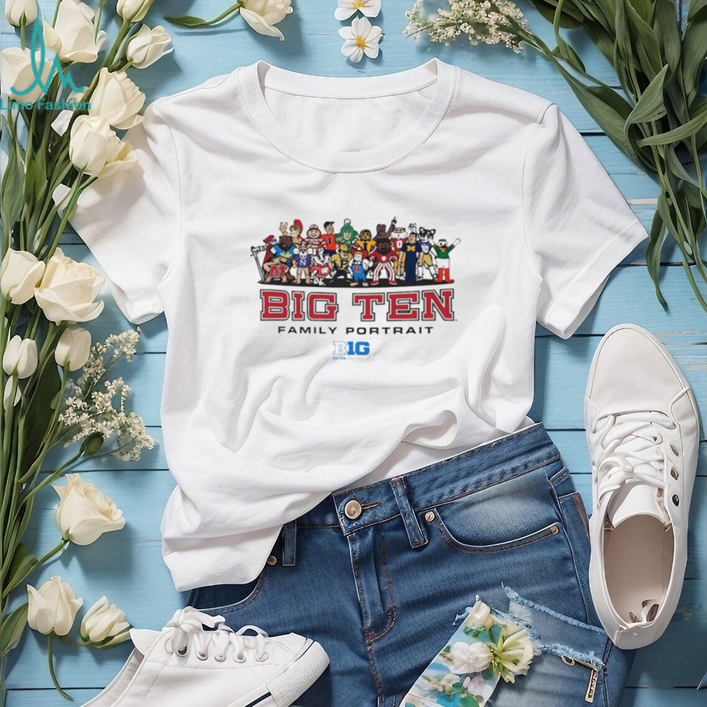 Big Ten Family Portrait All Mascots Conference Graphic T Shirt