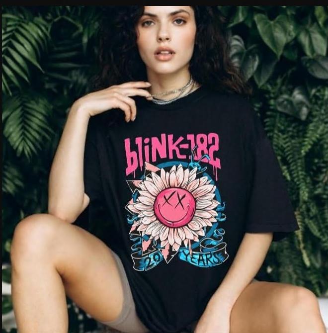 Blink 182 Tour 2024 T-Shirt Hoodie, Sweatshirt | UrbanDripWear.com