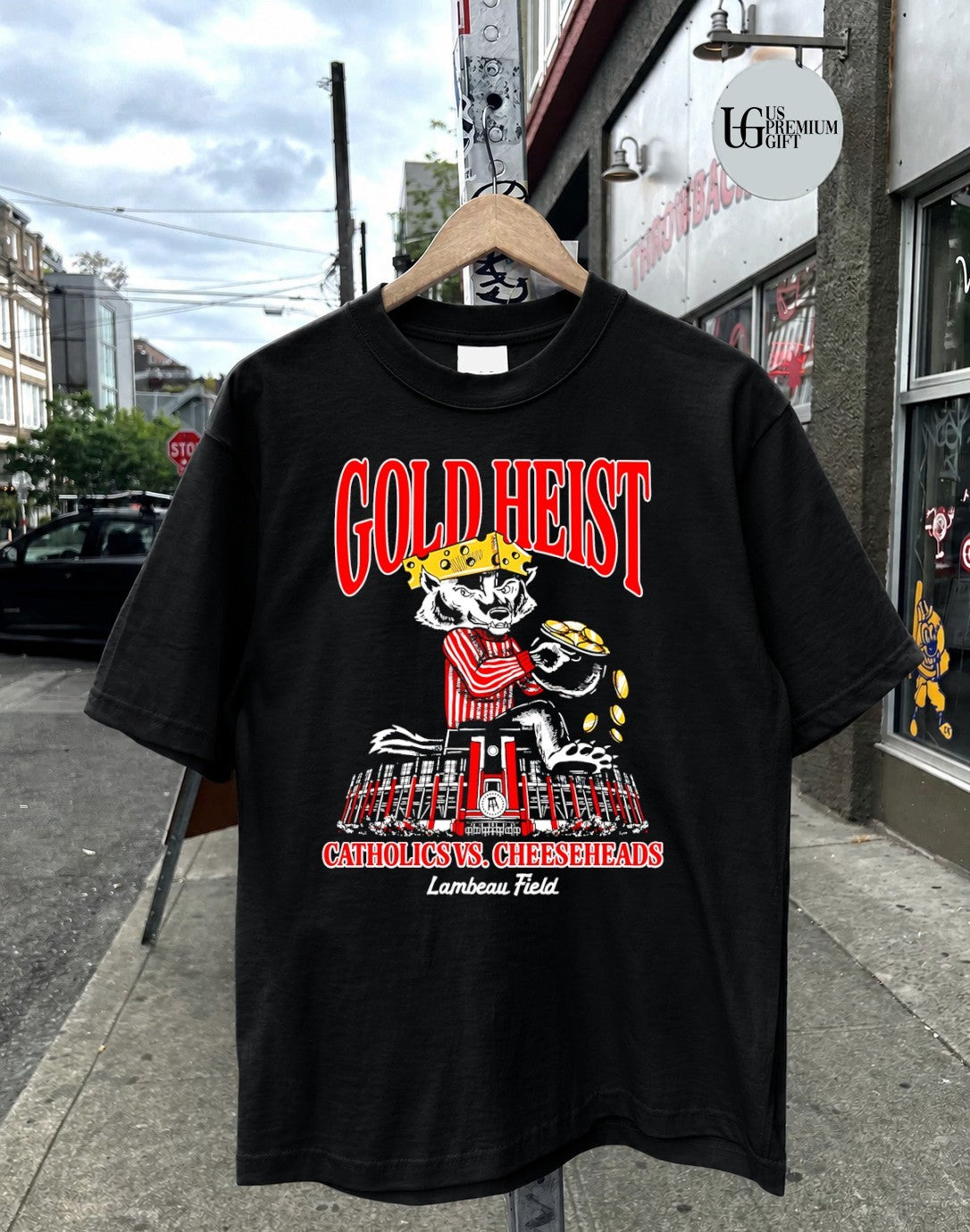 Bucky Badger Gold Heist Catholics vs. Cheeseheads mascot shirt