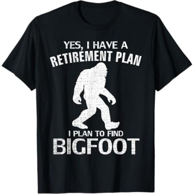 Casual T-shirt Yes I Do Have A Retirement Plan Bigfoot Funny Animal Gift T-Shirt Graphic Graphic Tees Hoodie, Sweatshirt