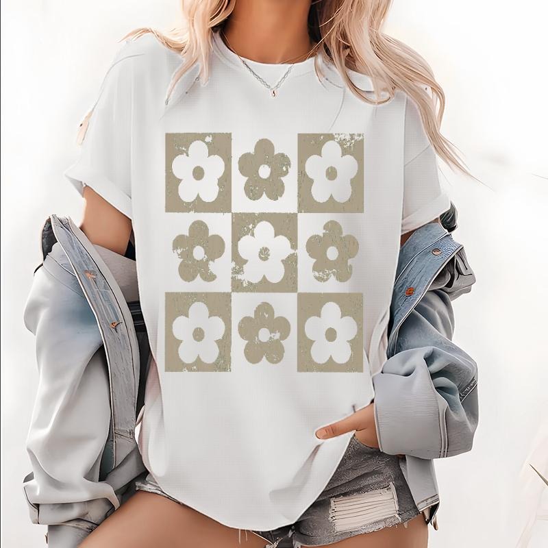 Checkered Flowers Shirt Retro Flowers T-Shirt Boho Floral TShirt Gift For Mom Spring T Shirt Trendy Floral Oversized Tee...