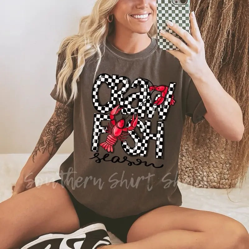 Checkered crawfished season   | pepper  comfort colors t shirt Hoodie, Sweatshirt | UrbanDripWear.com