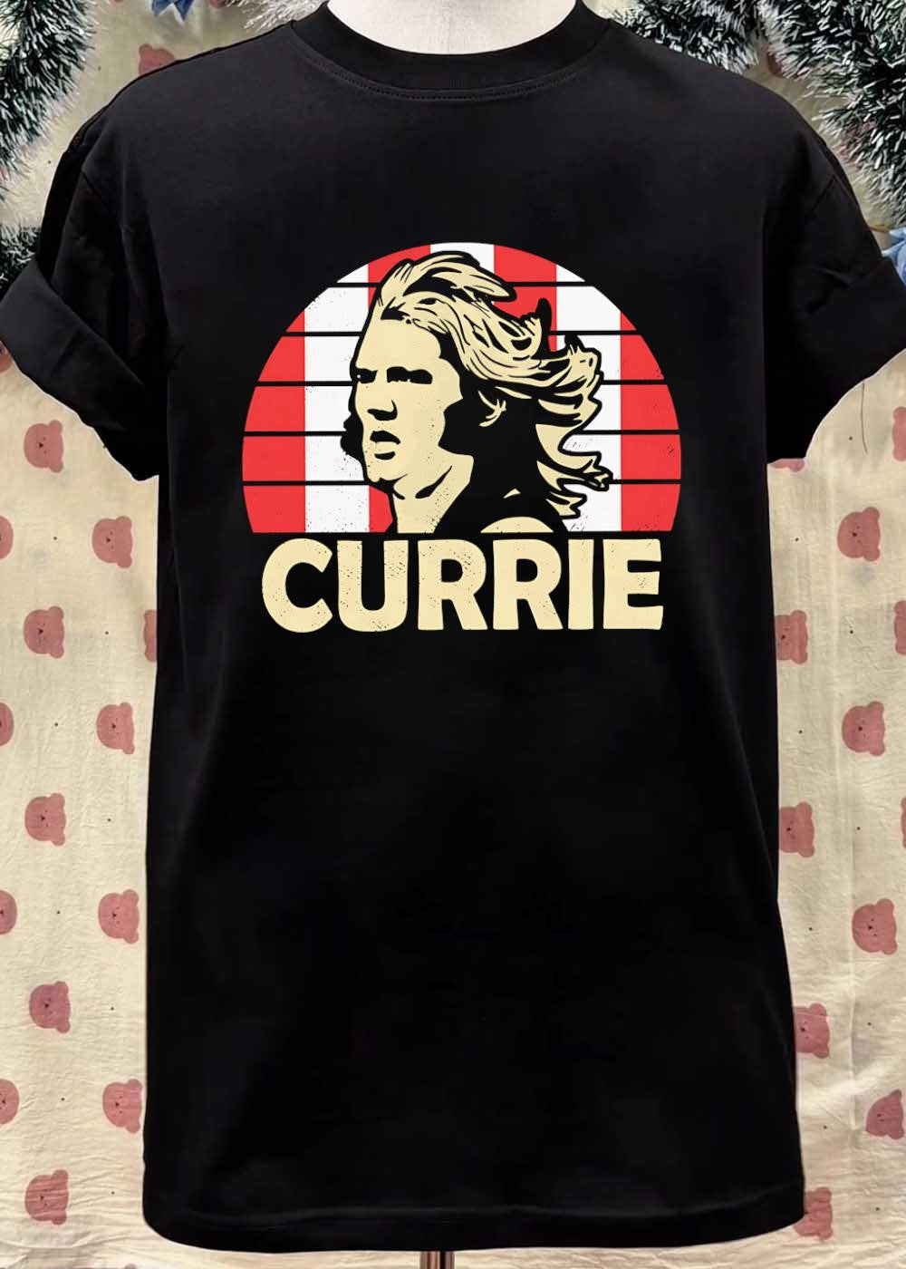 Classic AFL Legend Portrait of Currie for St Kilda T-Shirt