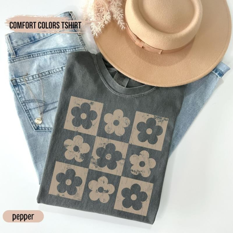 Comfort Colors Checkered Flowers Shirt, Boho Floral TShirt Gift For Mom, Floral,Trendy Shirts,Unisex Shirt,  funny...