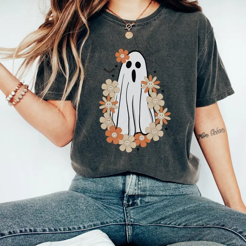 Comfort Colors Ghost Halloween T-Shirt Hoodie, Sweatshirt | UrbanDripWear.com