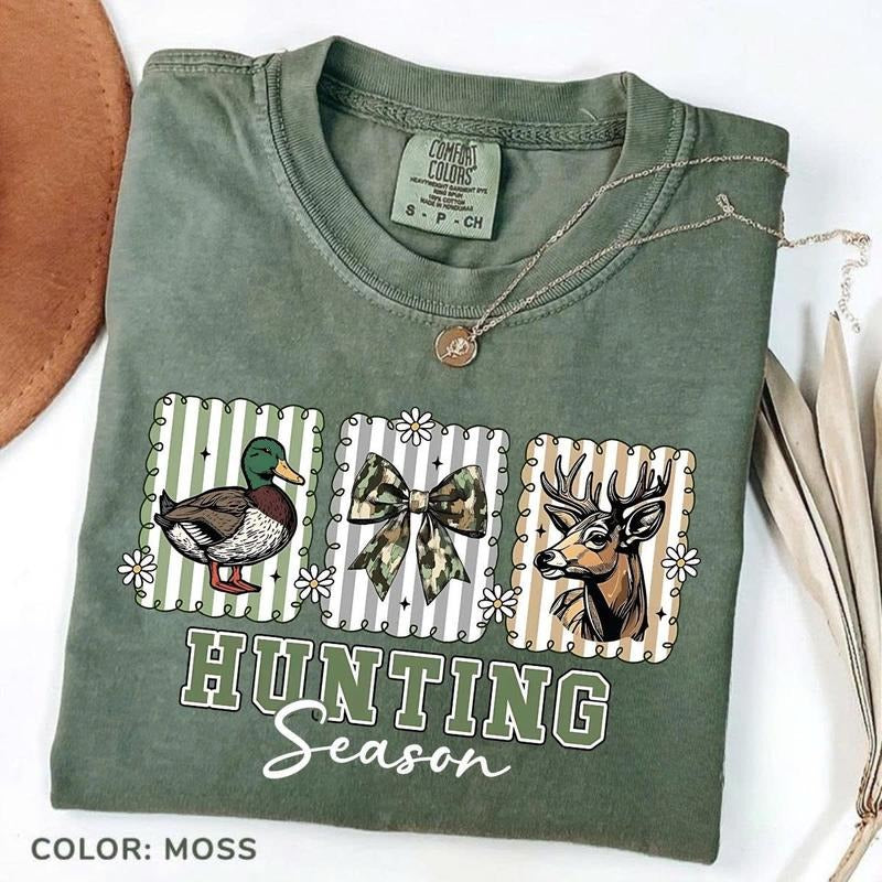 Comfort Colors Hunting Season Vintage T-shirt Preppy Camo Bow Deer Hunting Duck Hunter Coquette Girl Fall Camo Bow Gift...