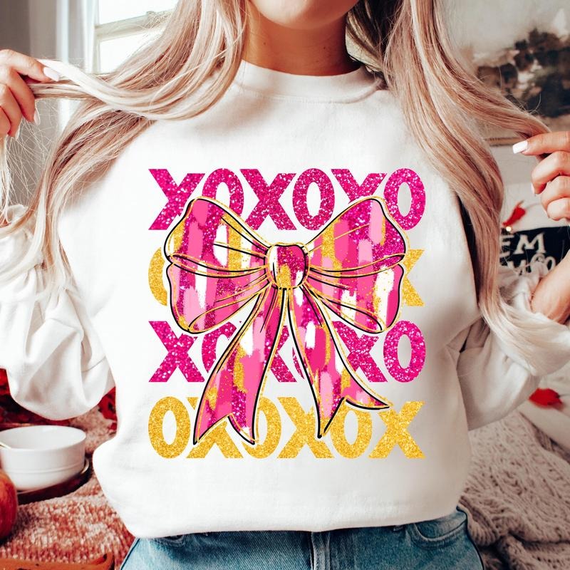 Coquette Valentine XOXO Sweatshirt, Glitter Valentine Hearts Sweatshirt, Retro Valentine Sweatshirt, Valentines Mama...