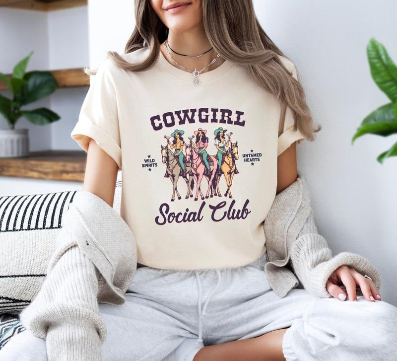Cowgirl Social Club T-Shirt, Long Live Cowgirls T-Shirt, Retro Rodeo Shirt, Western Graphic Tee Hoodie, Sweatshirt