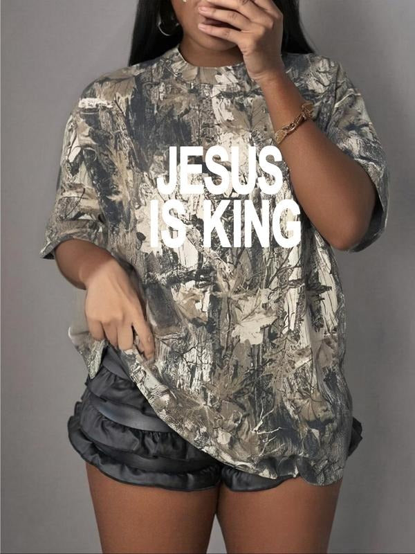 Esus Is King Letter Graphic Tee, Oversized Camo Shirt with Halloween Skull Handprint, Maple Leaf Print Short Sleeve Round...