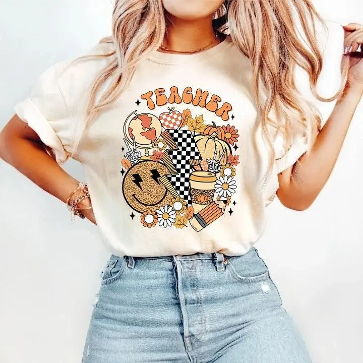 Fall Teacher Shirt Retro Fall Vibes Teacher T-shirt Back To School Shirt Autumn Shirt Retro Smiley Teacher Shirt Teacher...