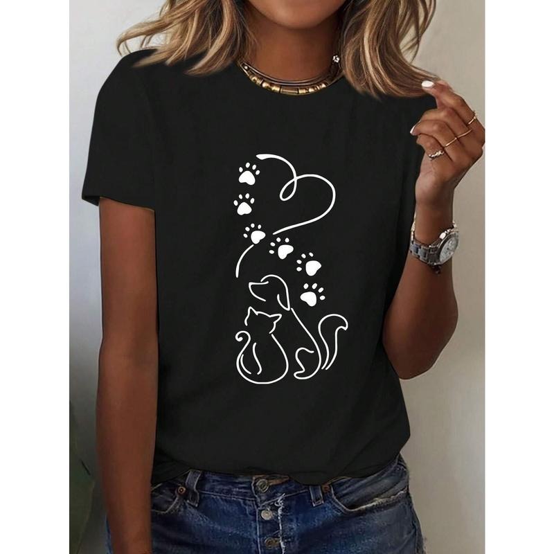 Fashion - forward Pet - lover T - Shirt: Make a Statement with a Minimalist Cat