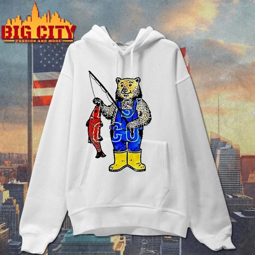Fishing Bear Outdoorsy Cabincore Graphic Vintage Nature Lover Shirt
