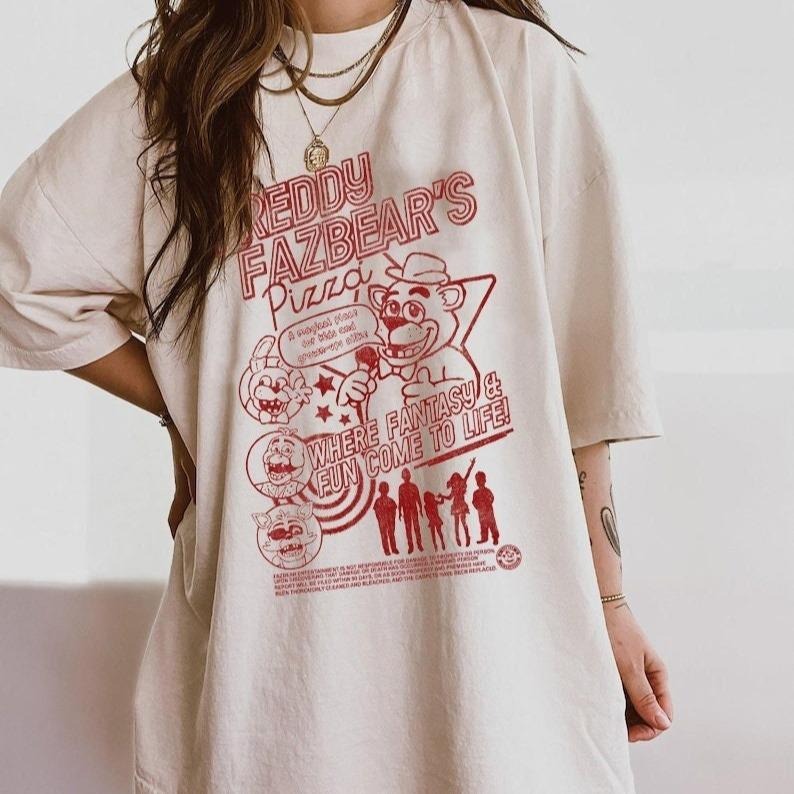 Fnaf Freddy's Pizza Vintage Inpsired , Freddy's Pizza Aesthetic Inspired , Fnaf T-Shirt Unisex Hoodie, Sweatshirt