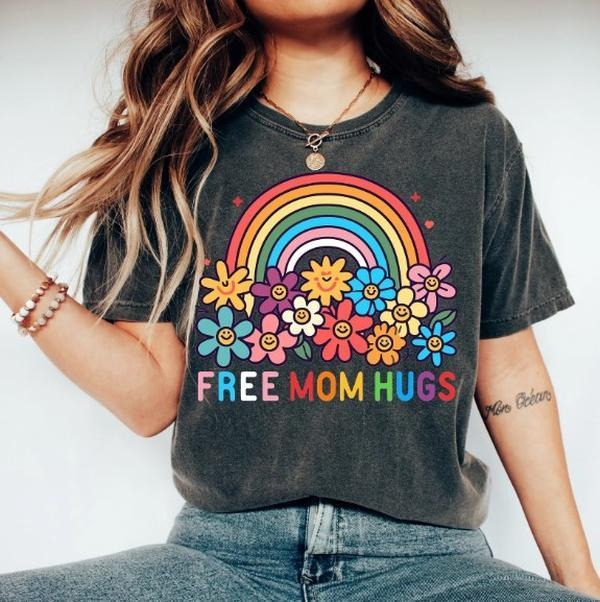 Free Mom Hugs T-Shirt, Proud Mom Apparel, Rainbow Gay Pride T-Shirt, Lgbtq Proud Parent Shirt, Equality Gifts, Rainbow...
