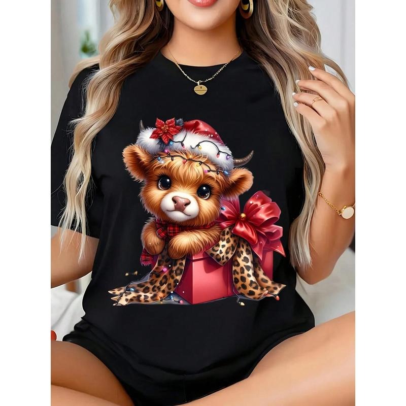 Funny Christmas Highland Cow Shirt, Coquette Christmas Highland Cow T-Shirt, Women's Vibrant Farmer Christmas Tee, Merry...