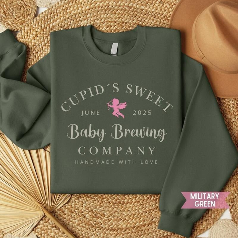 Funny Pregnancy Shirt Pregnant Sweatshirt, Pregnancy Announcement Sweatshirt, Funny gift for New Mom, I Quit Drinking...