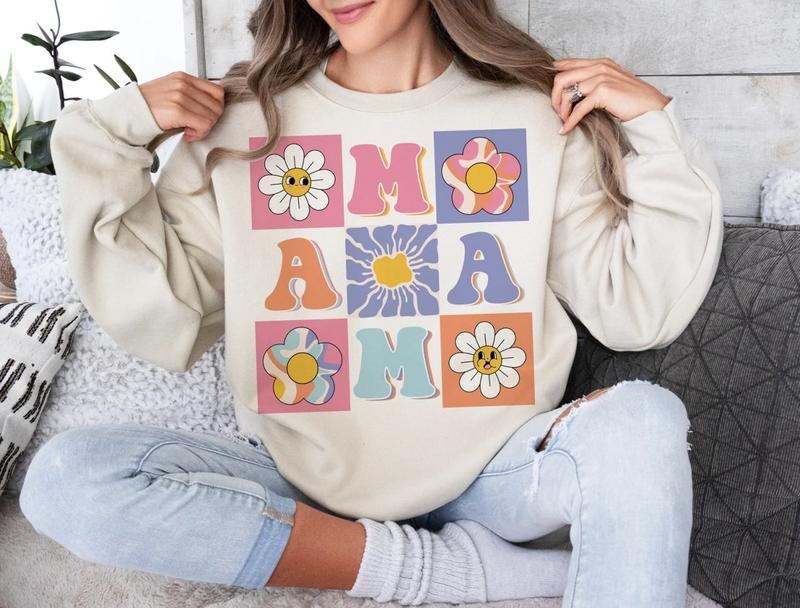 Groovy Flower Mama Sweatshirt, Retro Mama Tee Shirt, Smiley Face Mama Sweater, Floral Mama T-Shirt, Retro Mommy T-Shirt,...