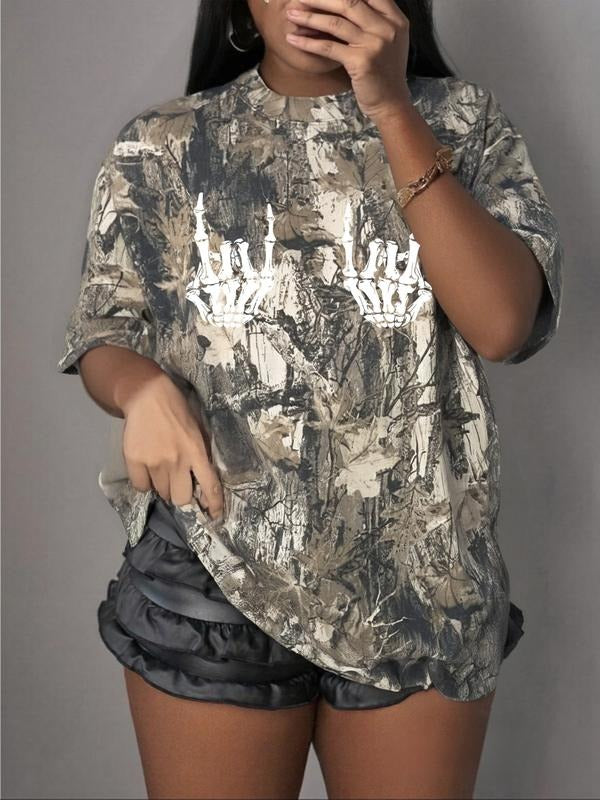 Halloween Skull Print Camo Shirt, Loose-Fit Round Neck Short Sleeve Tee, Street Style Summer Top, Casual Y2K Pattern...