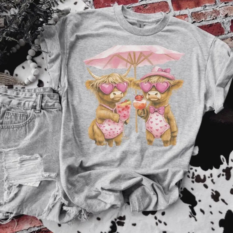 Highland Cows Summer Time Ash Grey T-Shirt - Bleached - Gildan - Unisex Hoodie, Sweatshirt | UrbanDripWear.com
