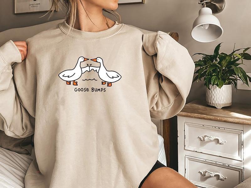Funny Goose Bump Silly Goose Meme Trend T-shirt/Sweatshirt/Hoodie | UrbanDripWear.com