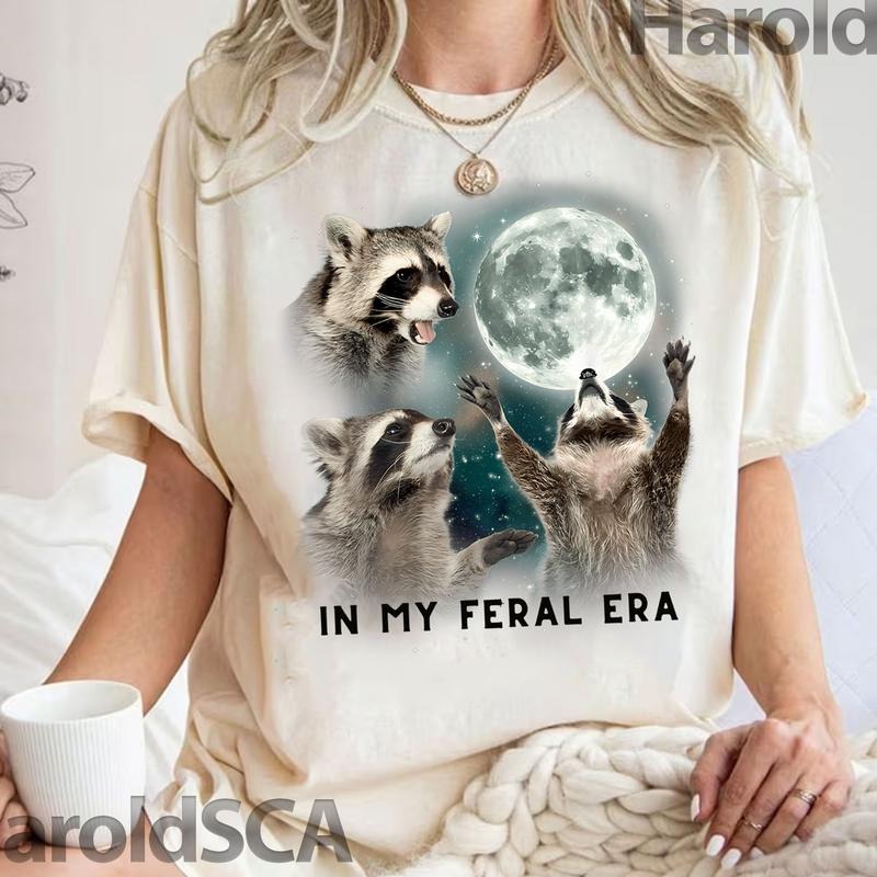 In My Feral Era Racoons Howling At The Moon T-shirt And Sweatshirt In My Feral Era Shirt Racoons Howling At The Moon...