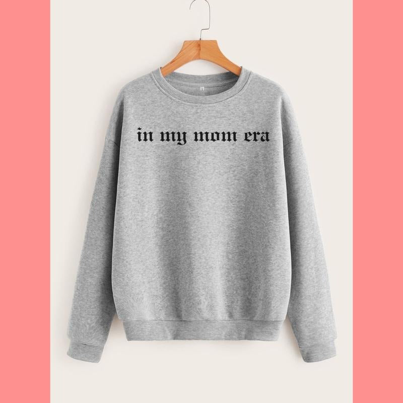 In My Mom Era Sweatshirt - 5 Color Options - Retro In My Mom Era Crewneck Hoodie T-Shirts | UrbanDripWear.com