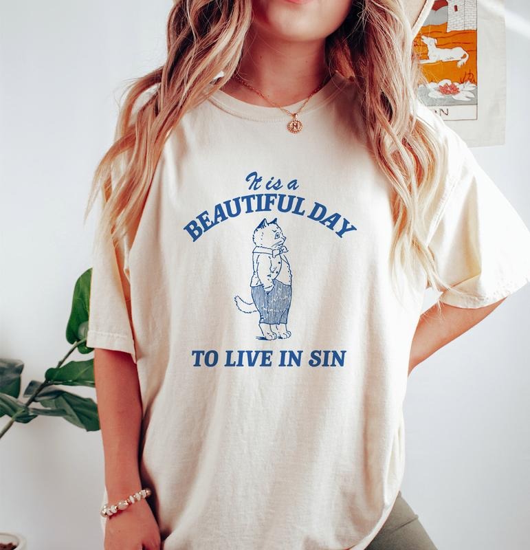 It's Beautiful Day T Shirt, Vintage Cartoon Tee, Cottagecore T Shirt, Cottage Core, Aesthetic Cartoon Tee, Unisex...