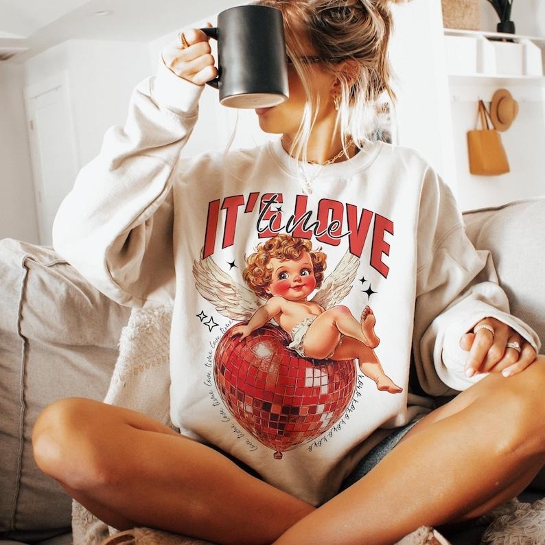 It's Love Time  Valentine's day Disco heart, Retro Valentine Cupid s, Heart Sweatshirt T-Shirts, Hoodie | UrbanDripWear.com