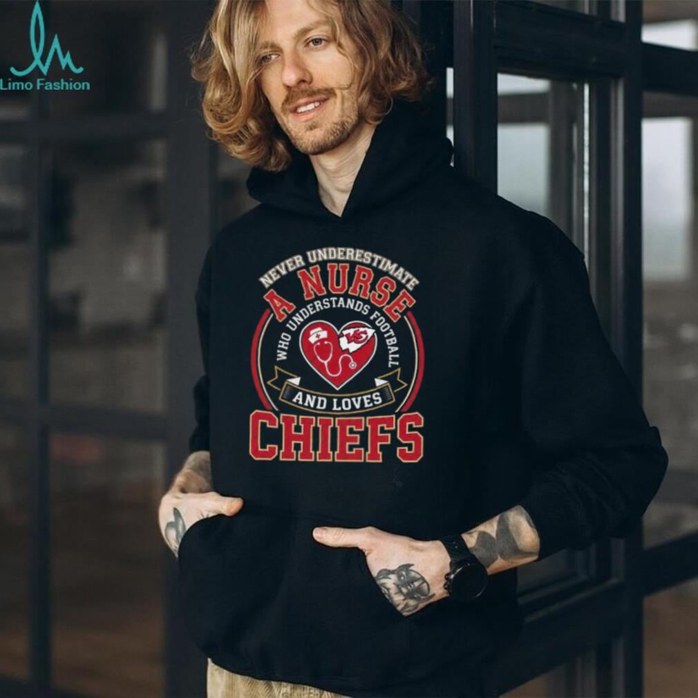 Kansas City Chiefs Football Nurse Stethoscope Heart Vintage Red Fan Men Women T Shirt