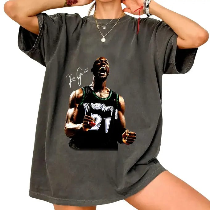 Kevin Garnett Vintage 90s Graphic T-Shirt, Gift for Woman and Man Unisex Shirt, Short Sleeve, Menswear Top, Womenswear...