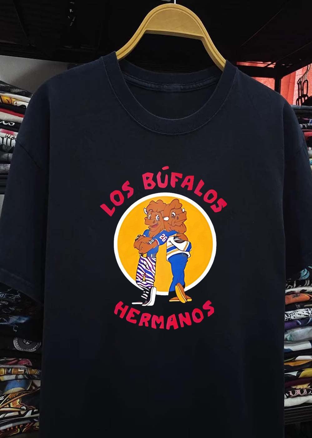 Los Búfalos Hermanos Buffalo Cartoon Brothers Back to Back T-Shirt