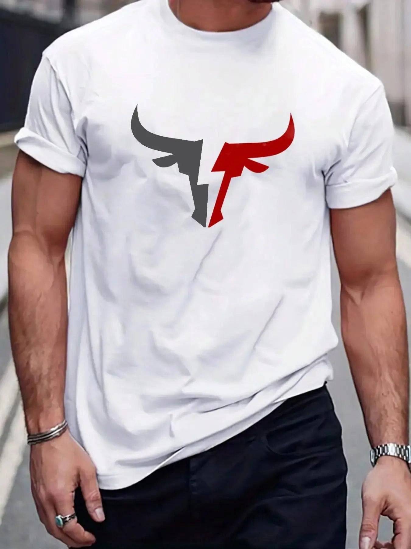 Men's Regular Fit Bull Print Round Neck Tee, Casual Short Sleeve Crew Neck T-Shirt for Summer, Fashion Men's Top for...