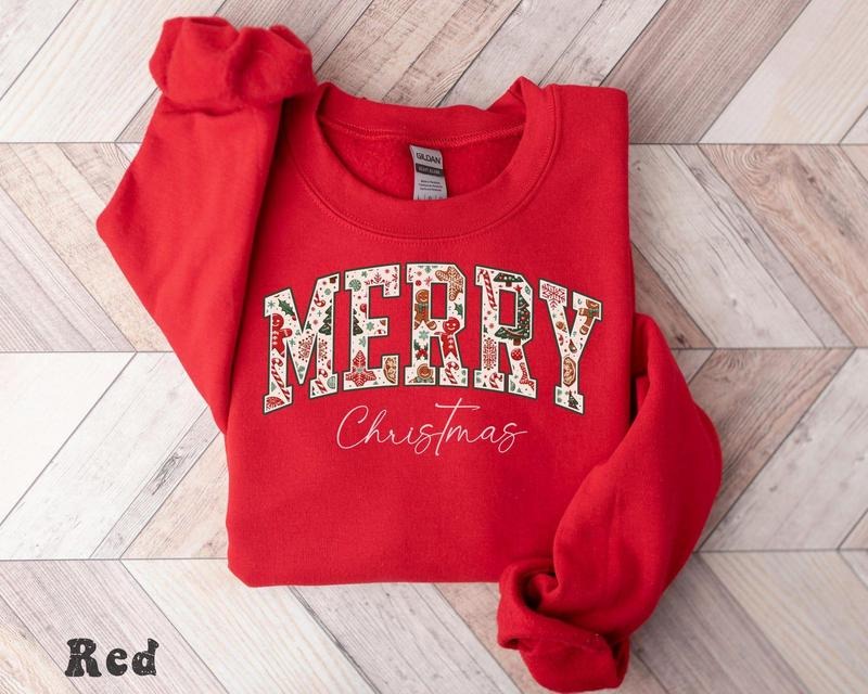 Merry Christmas Sweatshirt, Matching Family Holiday Sweaters, Retro Merry Crewneck, Xmas Gift T-Shirts, Hoodie