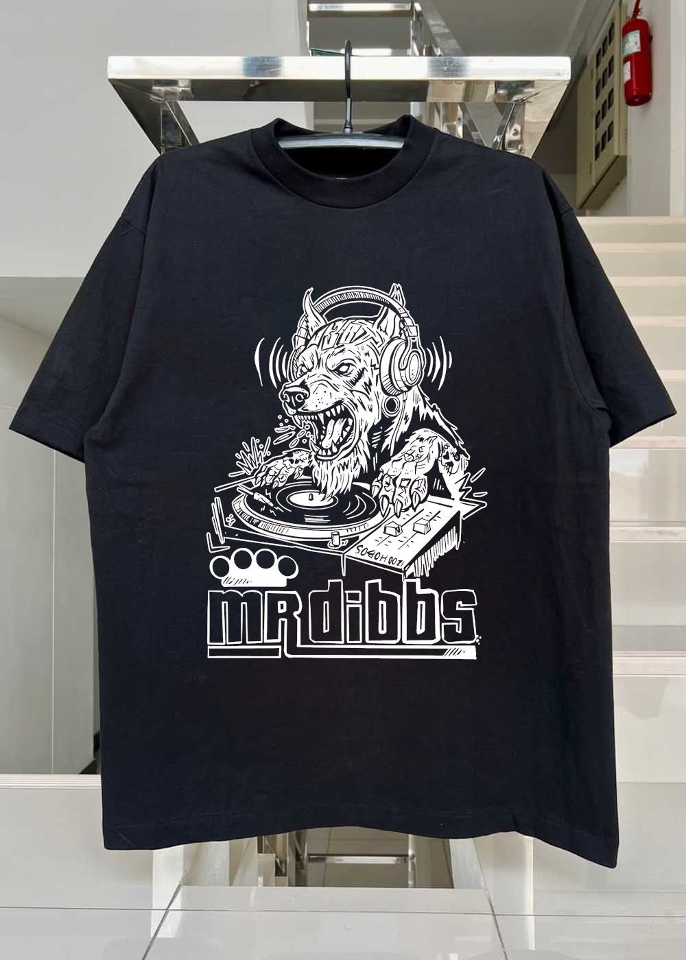 Mr. Dibbs DJing Werewolf Sound Wave 1200 Technics T-Shirt