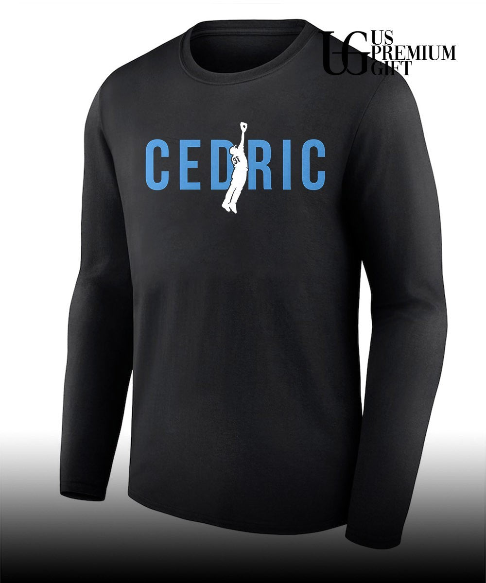 Mullins’ Defying Gravity Spirit baseball shirt