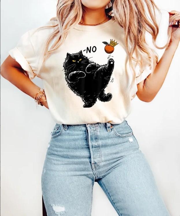 No Kings in America Black Cat Shirt, No Kings Shirt, Funny Political Meme T-Shirt Hoodie, Sweatshirt | UrbanDripWear.com