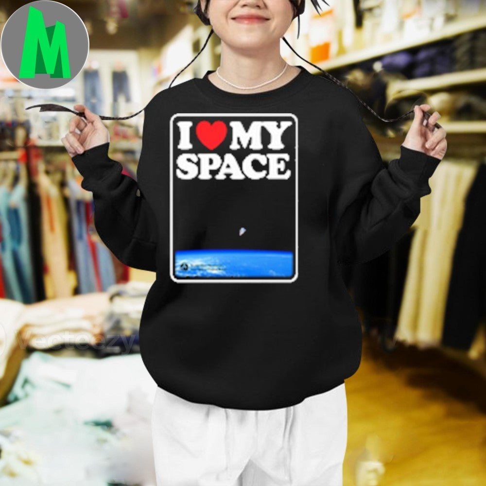 I Love My Space Astronaut Planet Graphic T-Shirt