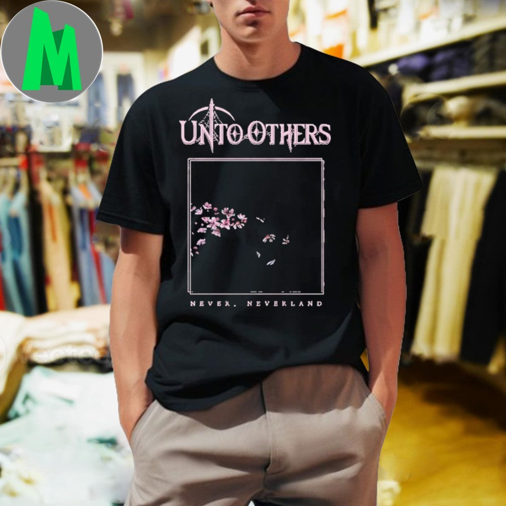 Never, Neverland Tour Shirt