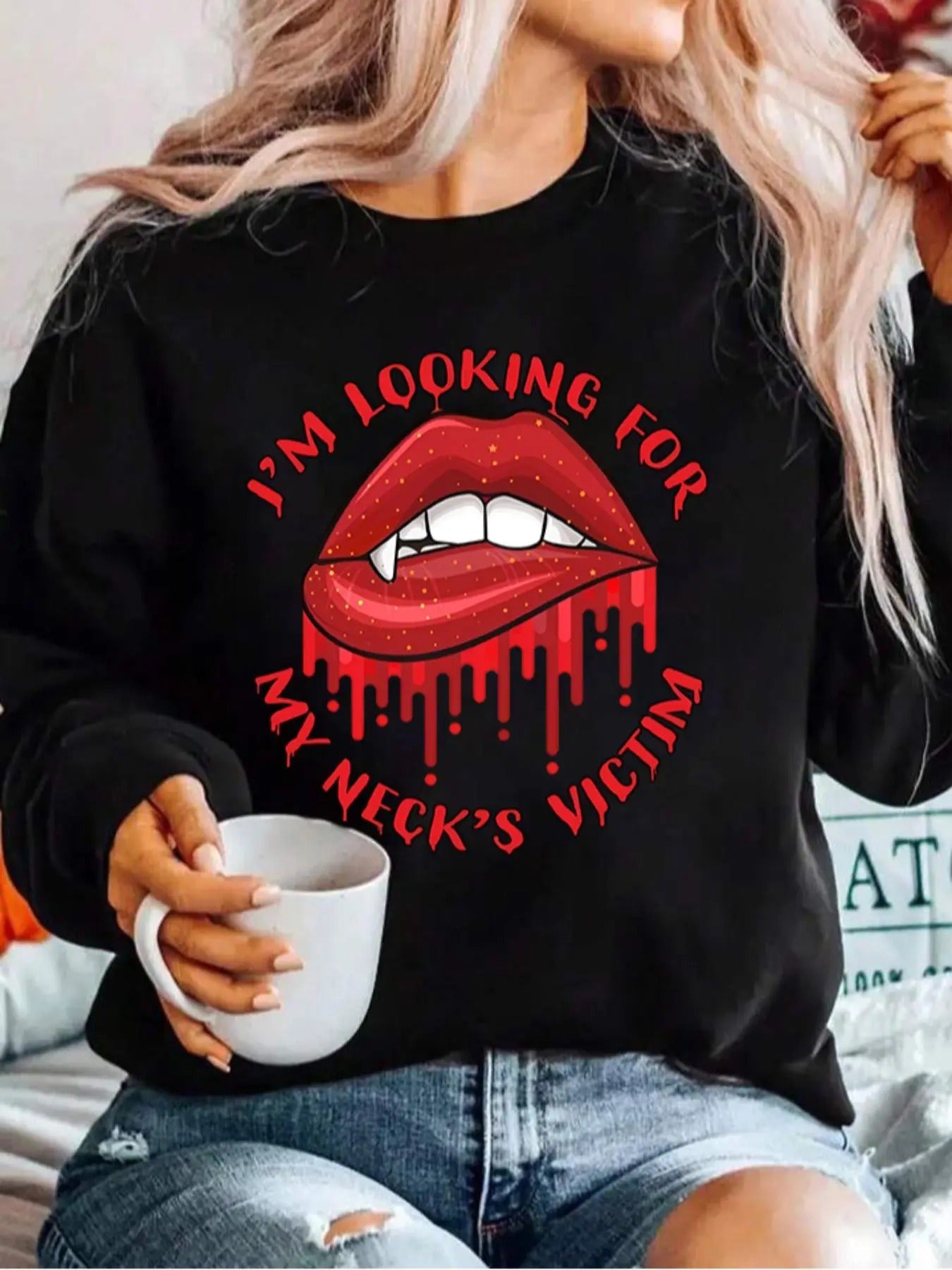 Plus Size Cartoon Lips Graphic Print Round Neck Sweatshirt, Casual Drop Shoulder Long Sleeve Pullover for Daily Wear,...