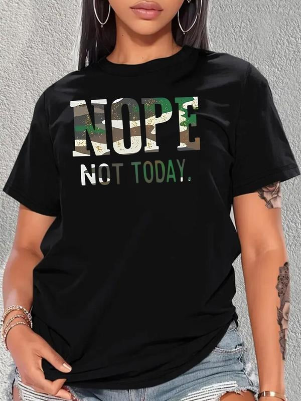 Plus Size Letter Print Round Neck Tee, Casual Short Sleeve Crew Neck T-shirt for Summer, Women's Plus Clothing for Daily...