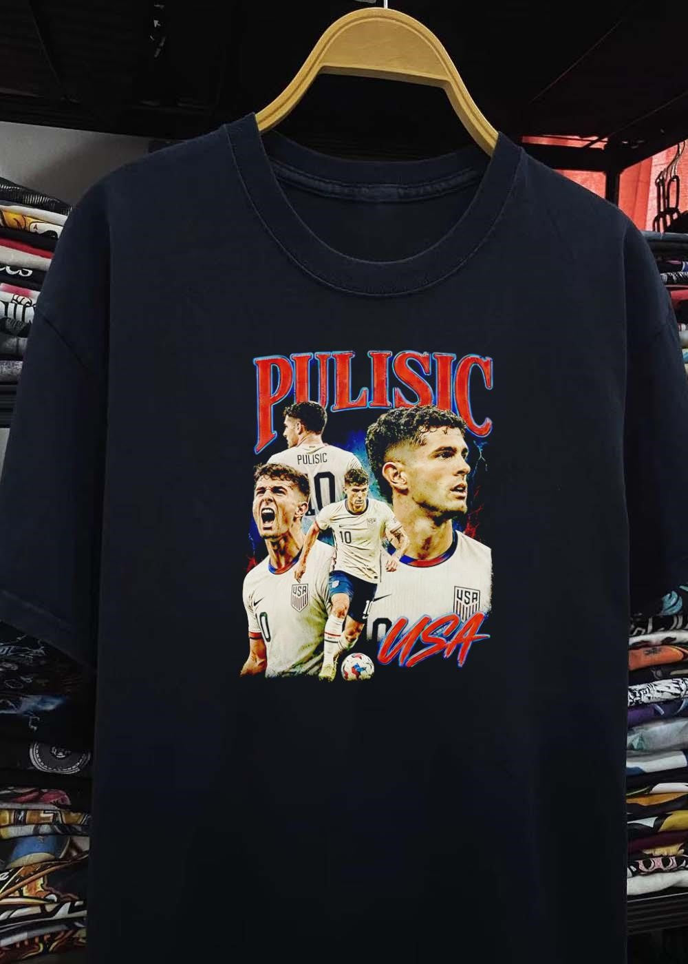 Pulisic USA Soccer Player Running and Yelling Pulisic USA T-Shirt