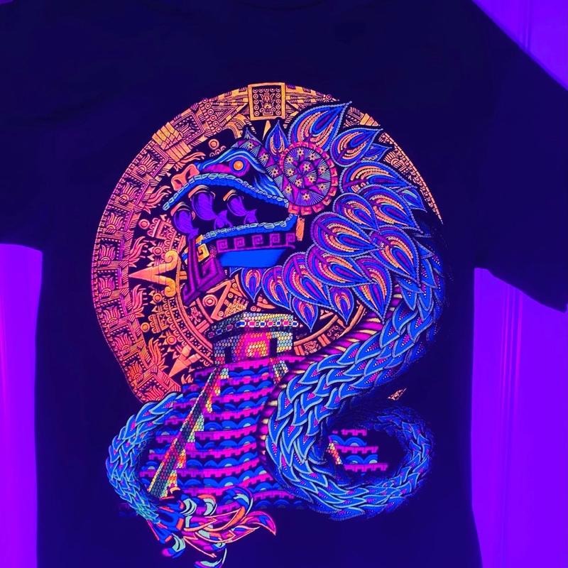Quetzalcóatl piramide T-shirt Black Cotton Man Hoodie, Sweatshirt | UrbanDripWear.com