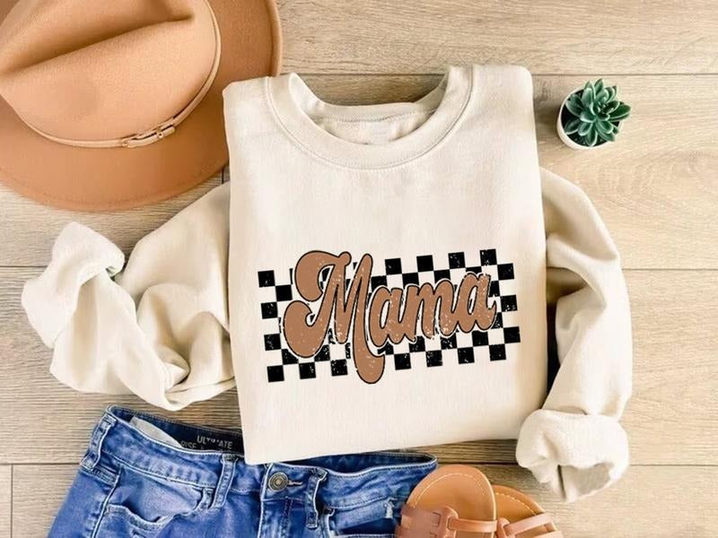 Retro Checkered Mama Sweatshirt, Varsity Mom Crewneck, 2024 Mother's Day Gifts, Retro Mama Shirt, Mama Shirt, Mom...