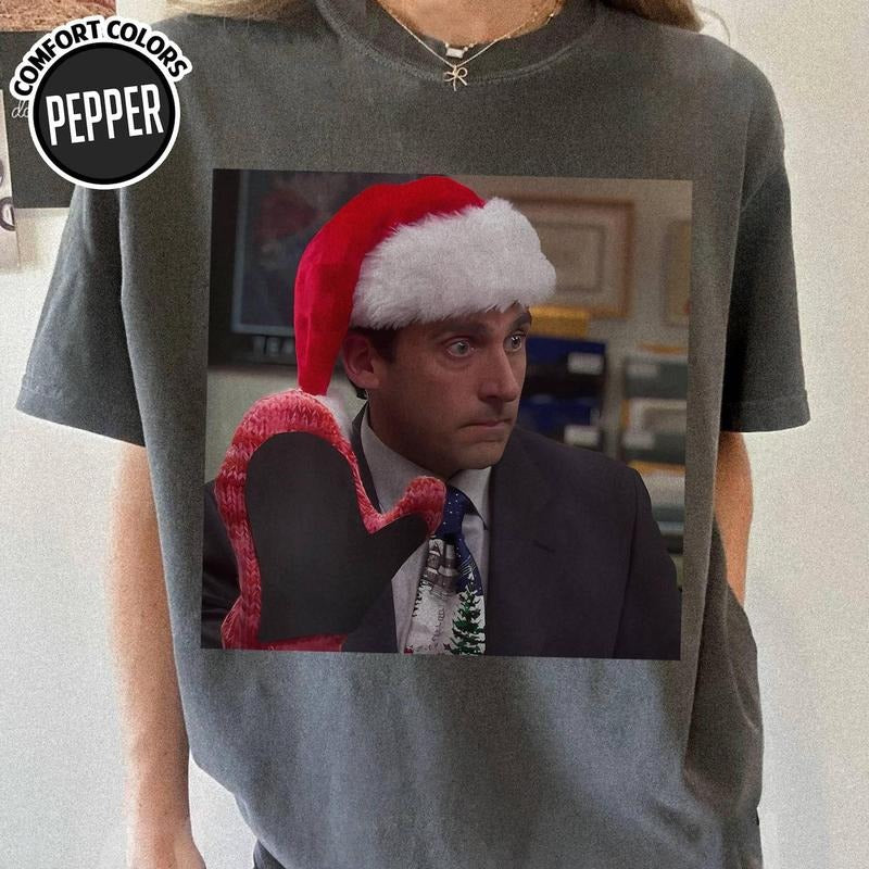 Retro M.chael Scott Santa The Off.ce Christmas T-Shirt, Vintage 90s Movie Y2k Graphic Tee, Christmas Gifts Hoodie, Sweatshirt