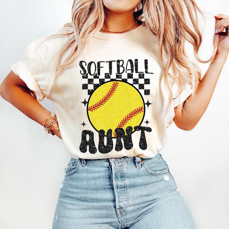 Retro Softball Aunt T-Shirt, Softball T-Shirt, Sports T-Shirt, Softball Mom T-Shirt Hoodie, Sweatshirt | UrbanDripWear.com